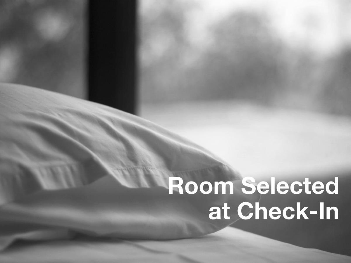 Holiday Inn Express Bloomington West By Ihg Номер фото